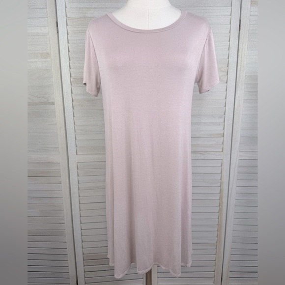 FOREVER 21 T-Shirt Mini Dress Flowy with Cut Out Back Mauve-Large - Picture 1 of 2